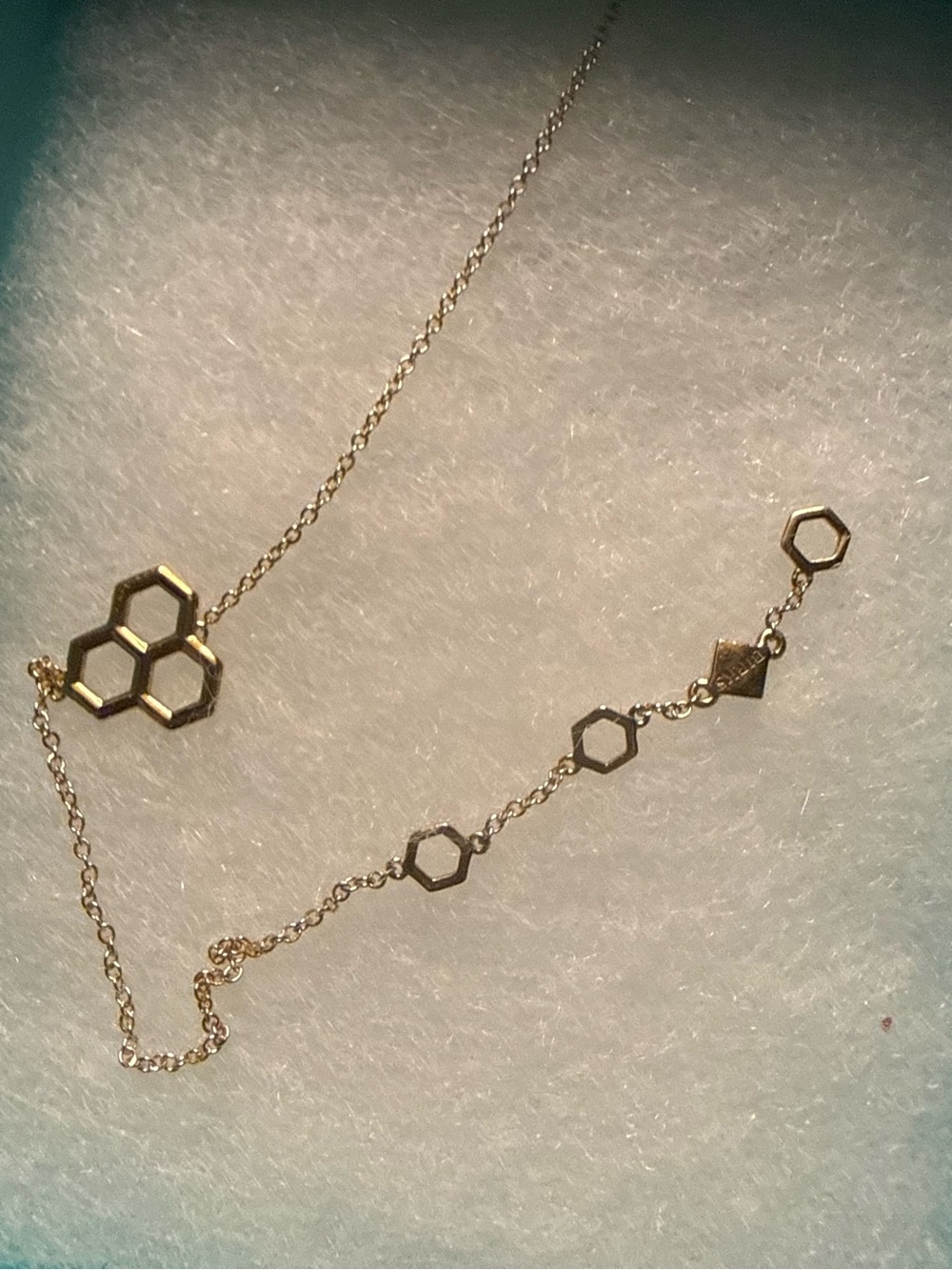 Gold Hexagon-Link Women’s bracelet - Birks 🐝🐝🐝